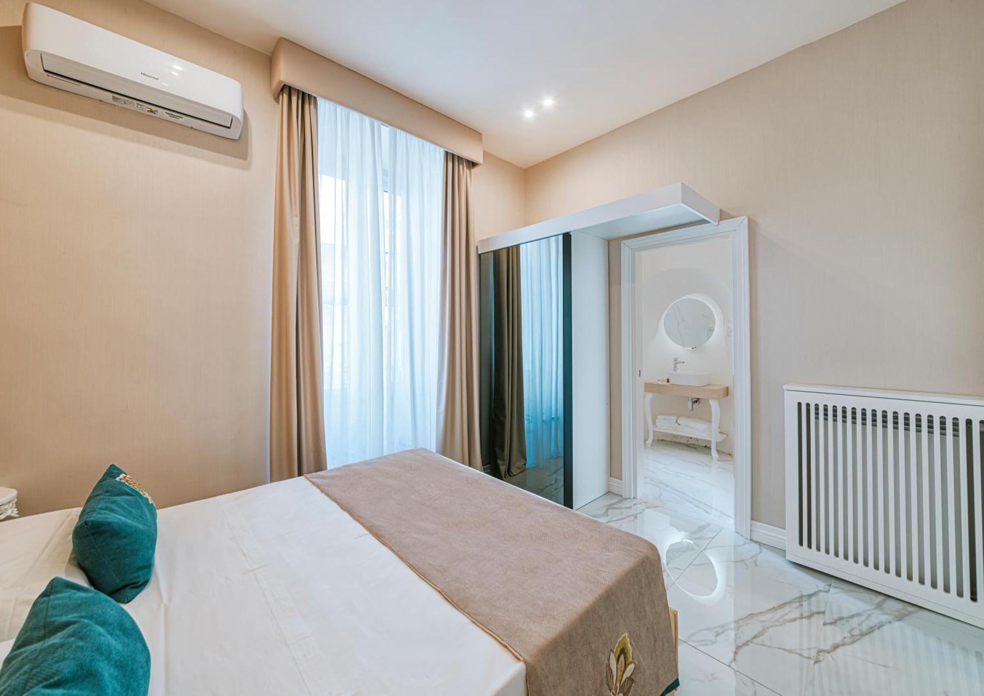 Gentile Suite & Spa Vomero Nápoles Exterior foto